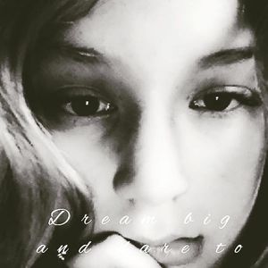 Meet your Posher, Kaitlan